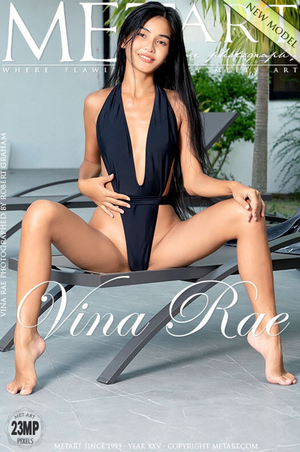 Gorgeous Asian new model Vina Rae flaunts her petite physique #2