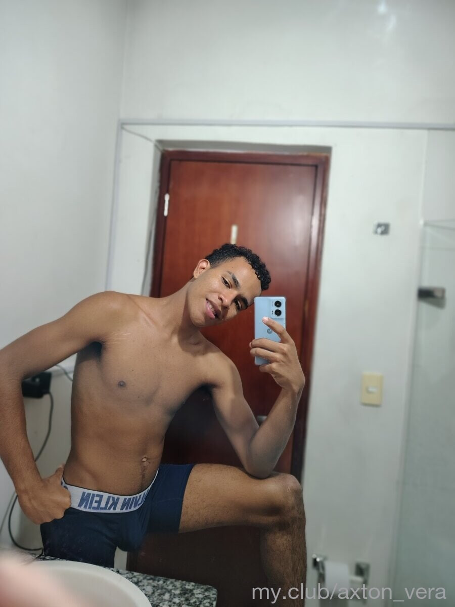 Daniel Vega Free Photos #14