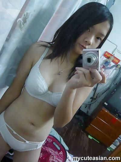 Cute Asian girlfriend selfshot nude pics #13