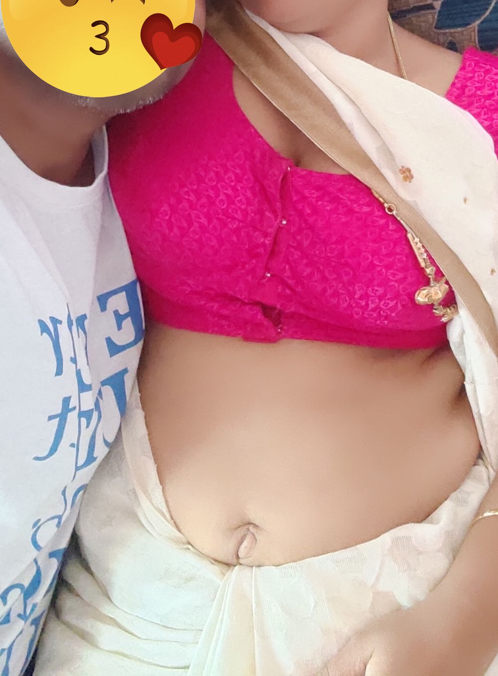 Desi bhabhi visaakaa saree blouse sex pics #9