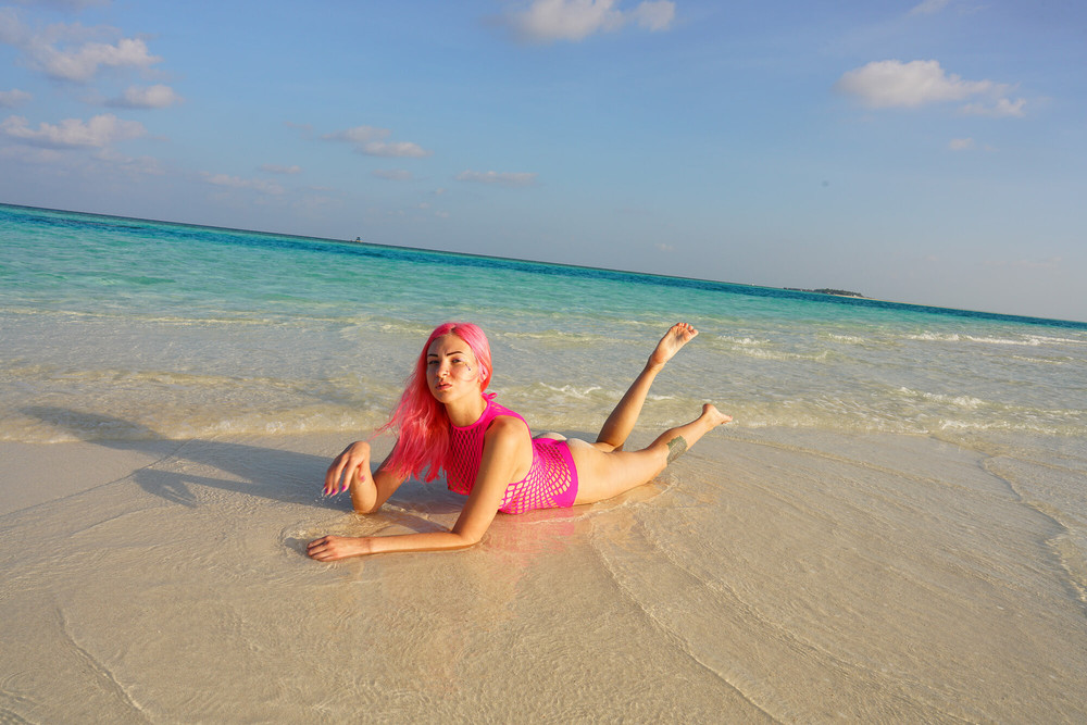 Vicky on the beach #9