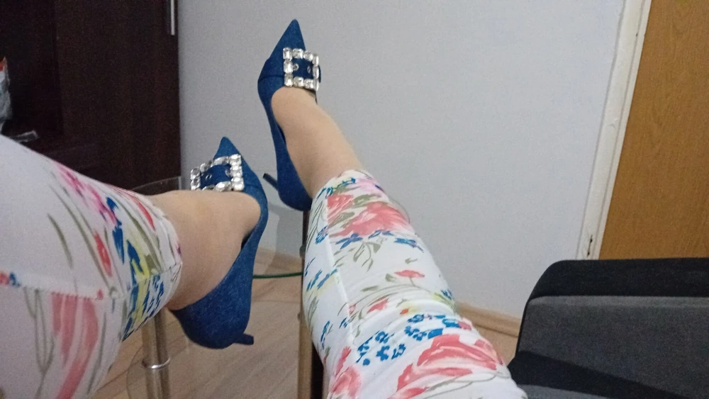 Crossdresser In Sexy Blue Jeans Pointed Toe High Heels #5