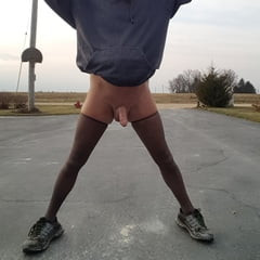 いたずらな裸のツインク