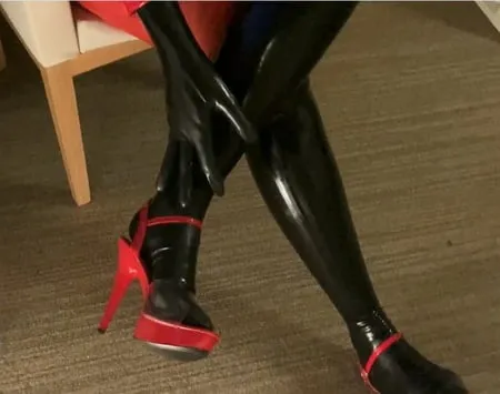 black and red latex fetish couple         