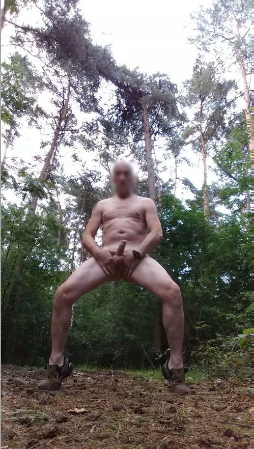random public outdoor exhibitionist bondage jerking #34