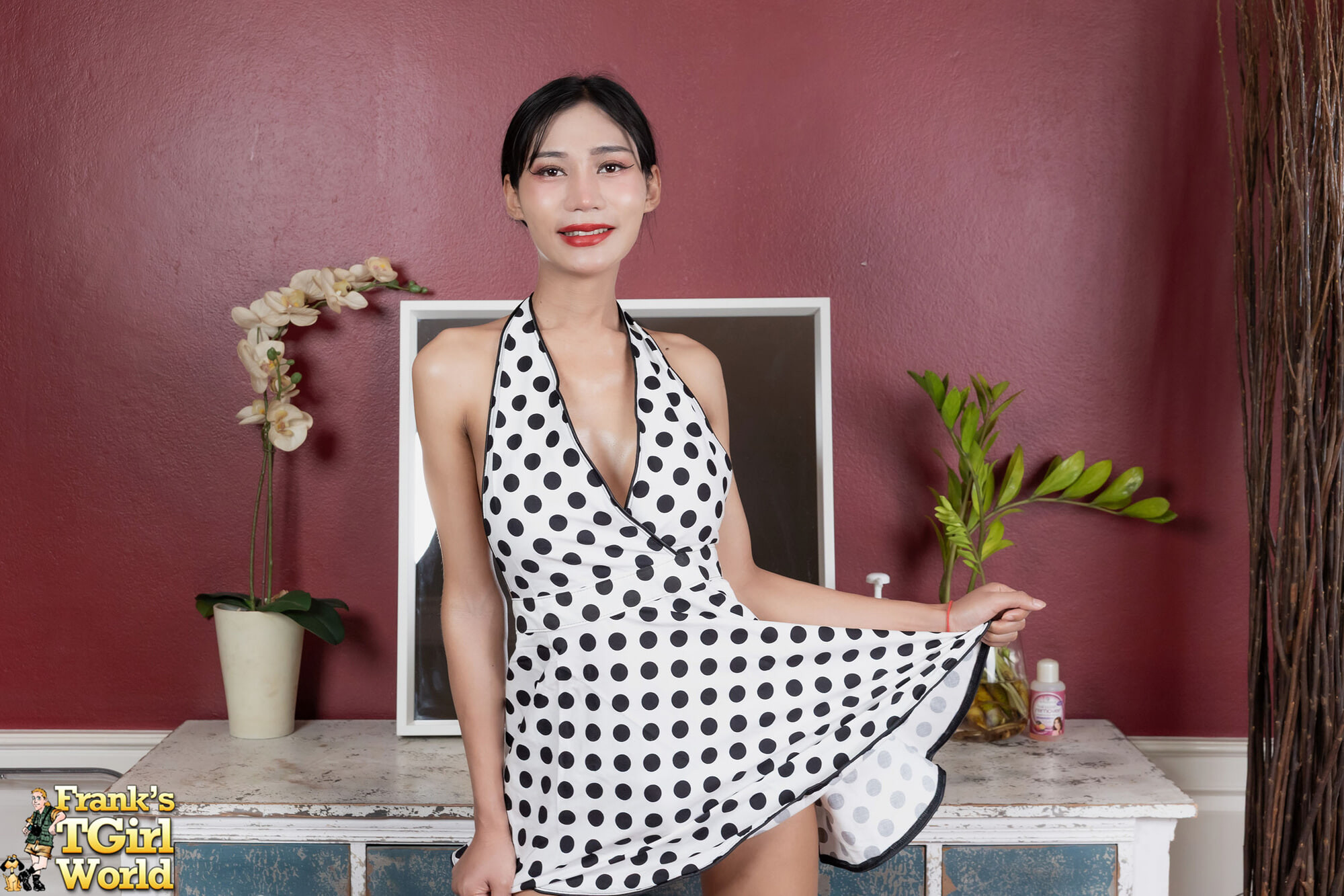FRANKS-TGIRLWORLD: Ying Is the Heat You Crave