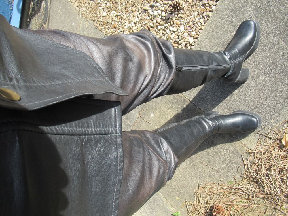 Full leather outfit #35