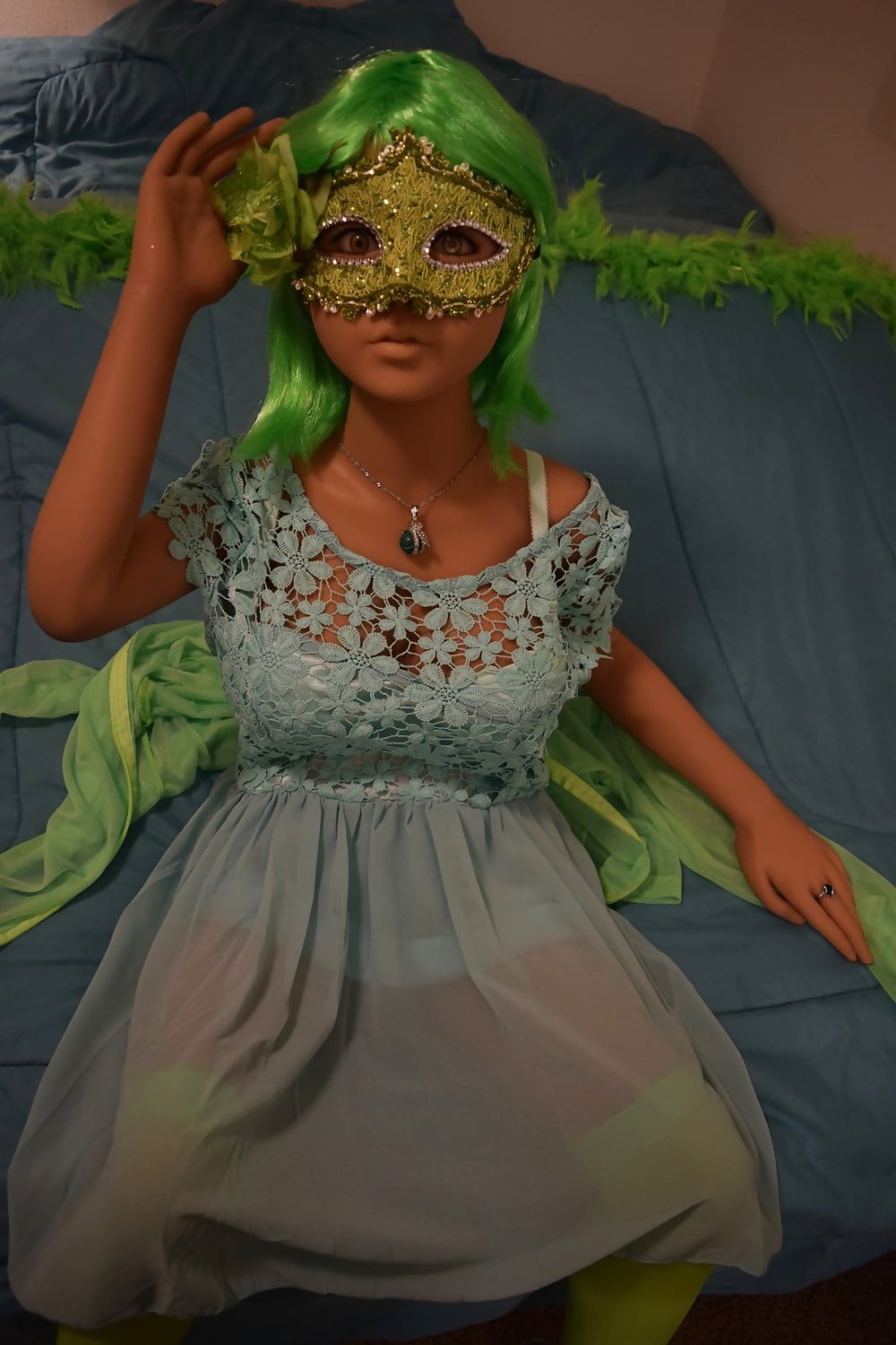 Nina&#039;s green mask #9