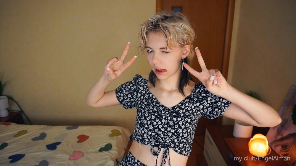 Lilian Free Photos