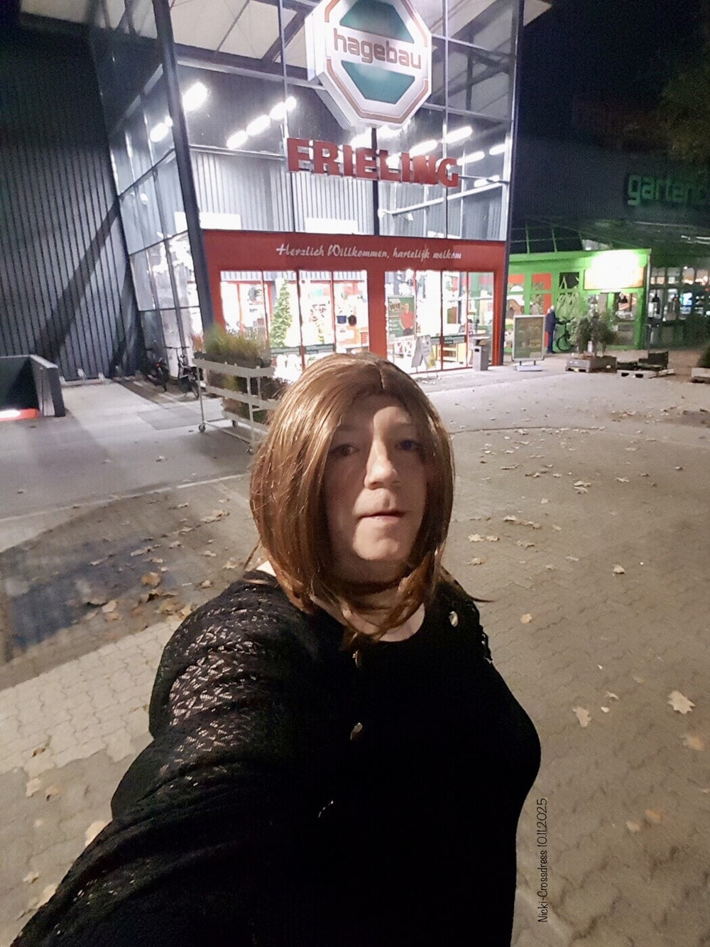 Nicki-Crossdress an evening Outdoor - sexy Outfit & Boots #4