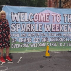 闪闪发光的周末 2025