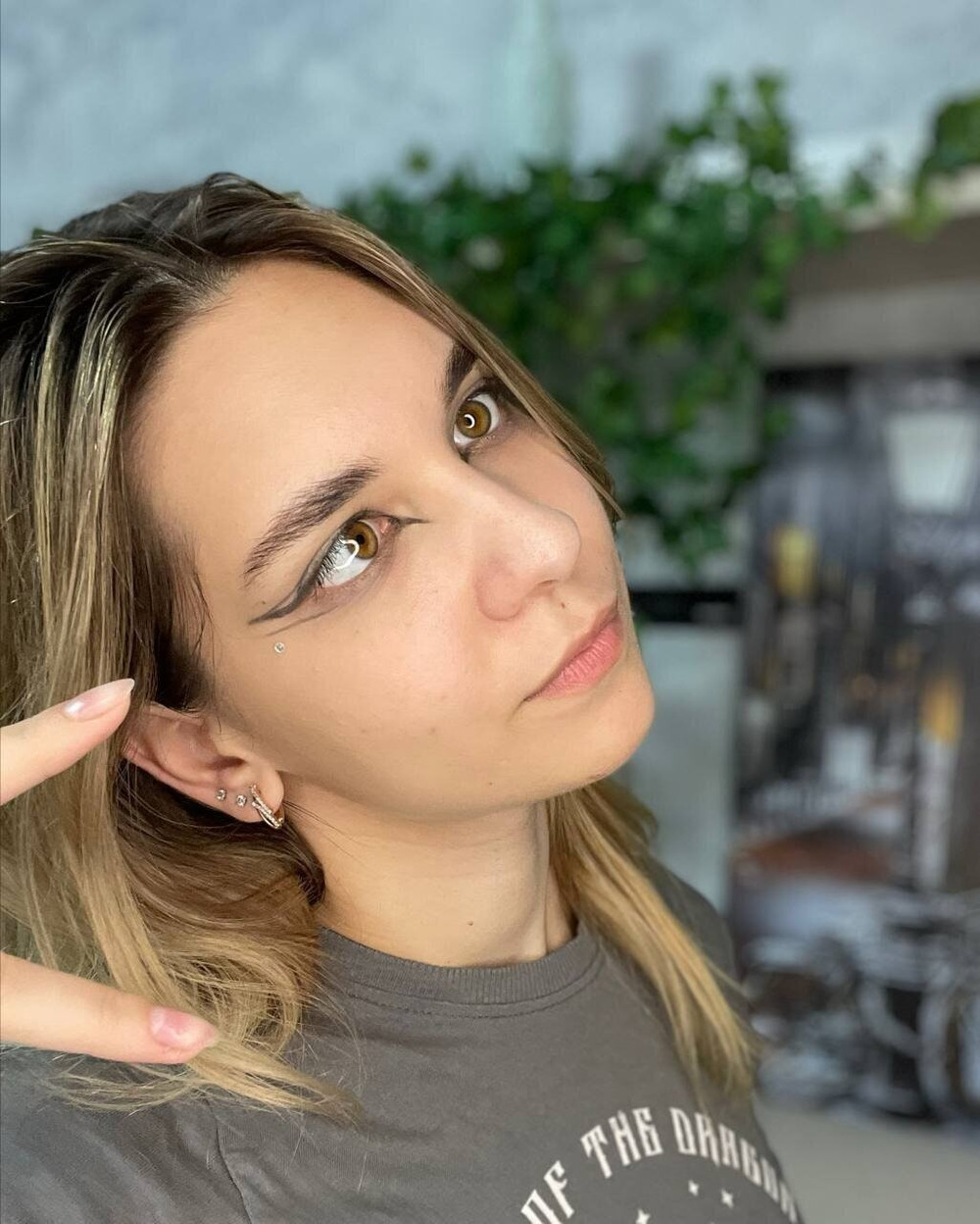 Cassandra Free Photos #41