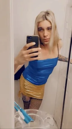 blue and yellow slut         