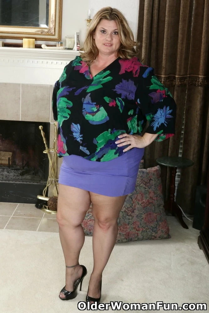 Dressed to undressed from OlderWomanFun #41