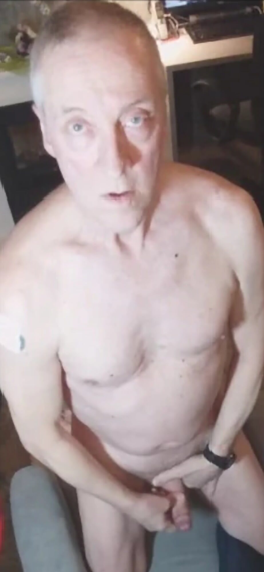 EXHIBITIONIST GRANDPA CUMSHOT COMPILATION SEXSHOW #15