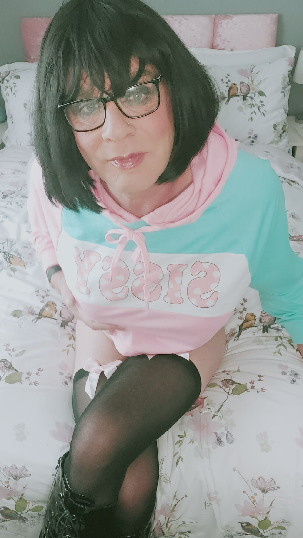 Leeds  sissy crossdresser  teasing to make you hard #14