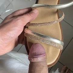 Lul houdt van schoenen