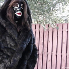 Rachel&#039;s fur coat