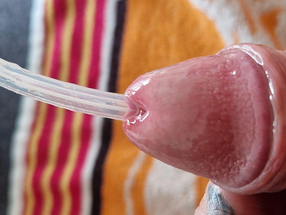 Urethra play and syringe close up photo&#039;s 