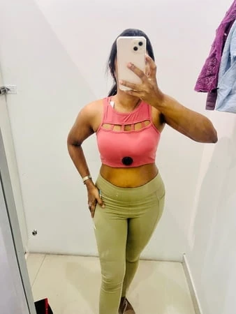 Nipple pop out