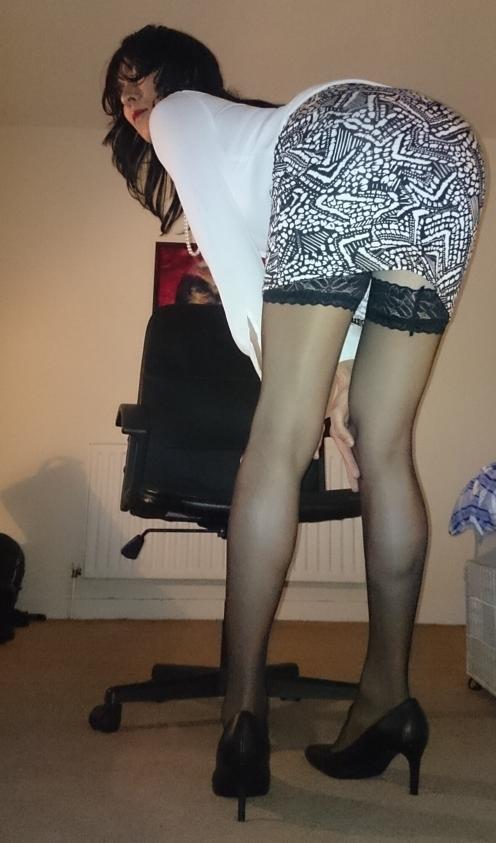 Young secretary look from old days #6