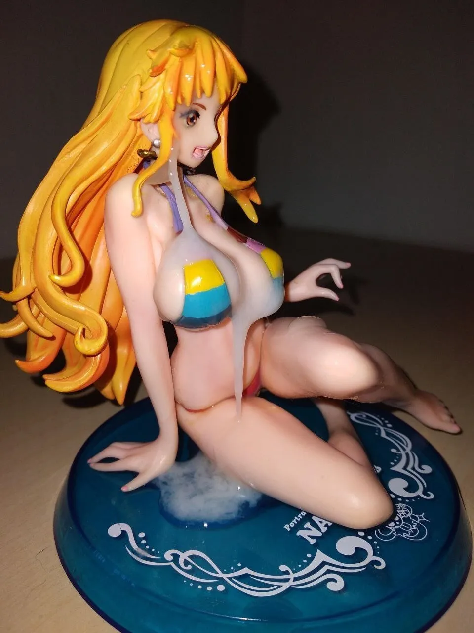 Amazing cumtribute on Nami figure