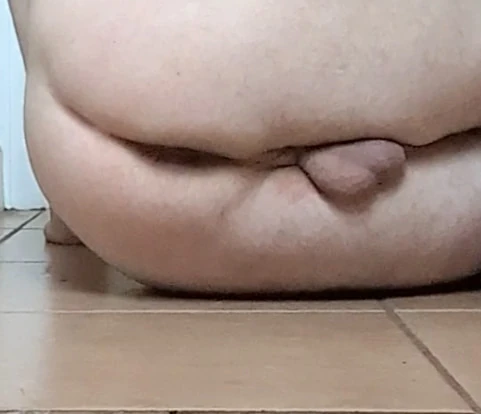 SHOWING YOU MY BALLS, DO YOU LIKE THEM?