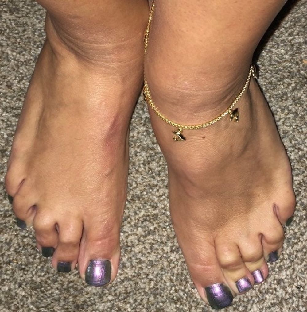 Some feet pics for all you foot guys out there #19