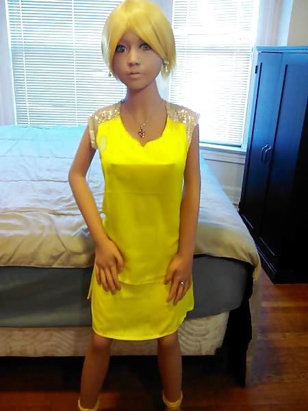 Nina's yellow dress #2