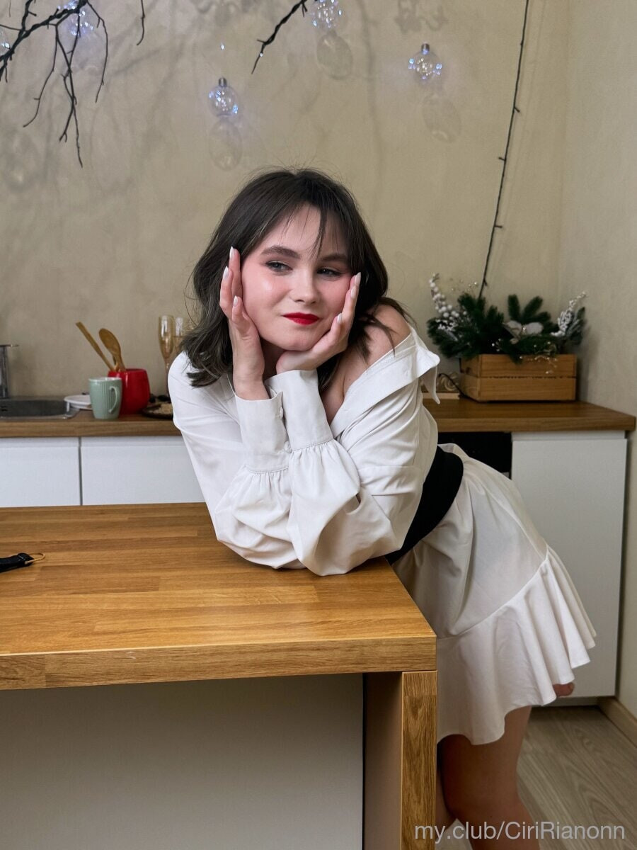 Ciri Free Photos #8