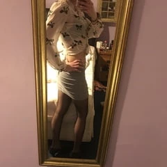 Sexy secretary 
