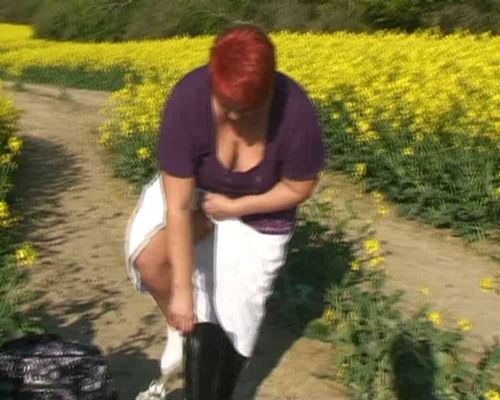 Outfit change in canola field