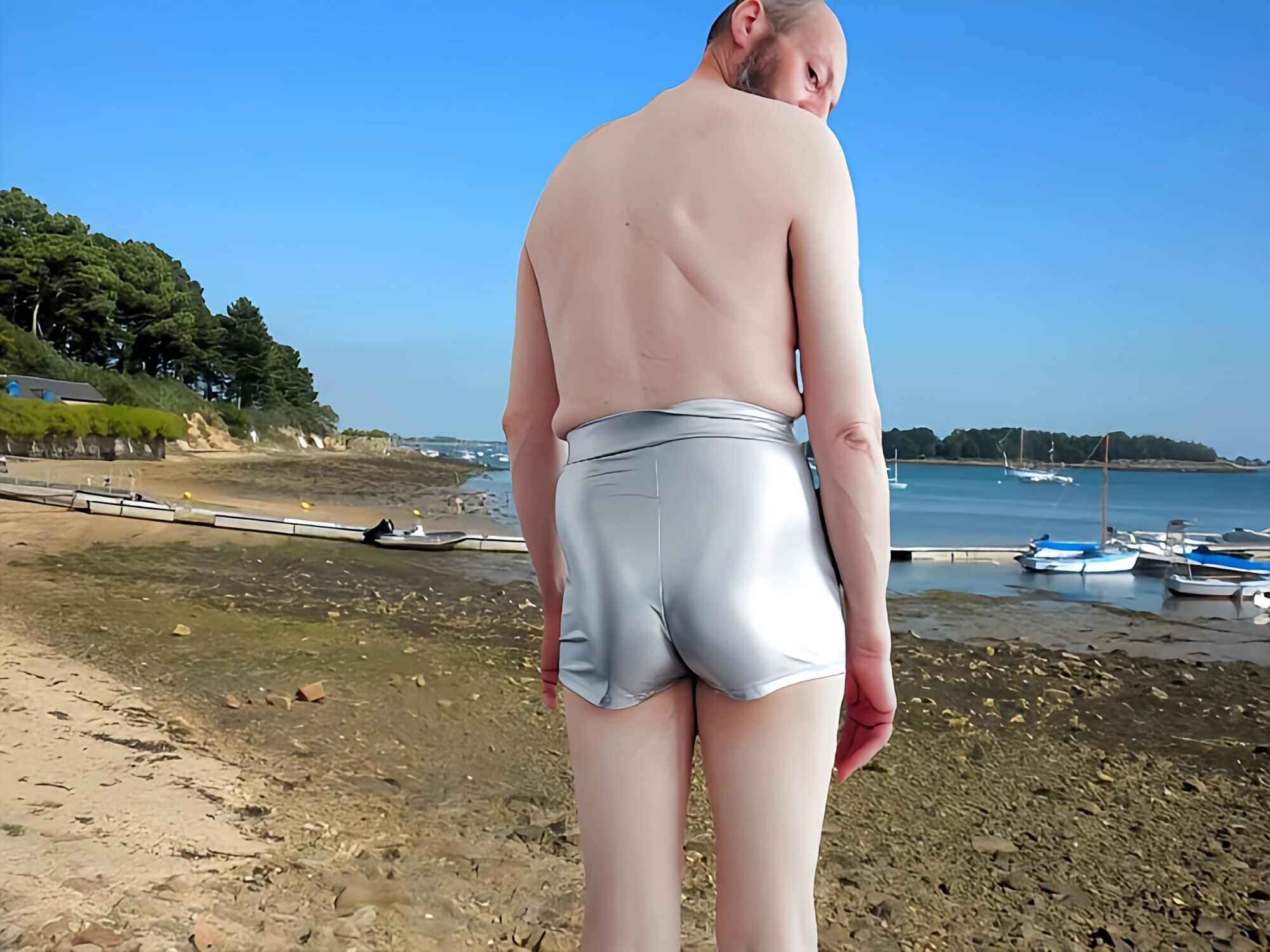 porcinus on vacation by the sea naturist beaches #5