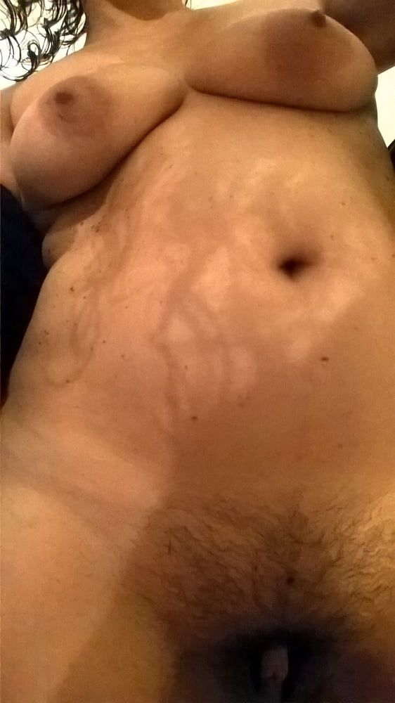 Hairy JoyTwoSex - Horny Selfies On Bed #33