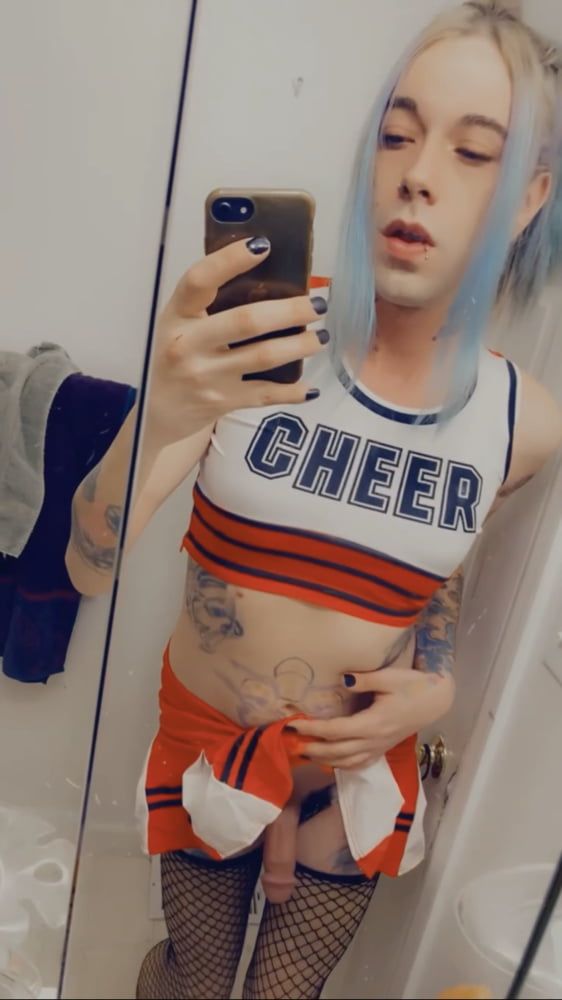 Hot Cheerleader #13