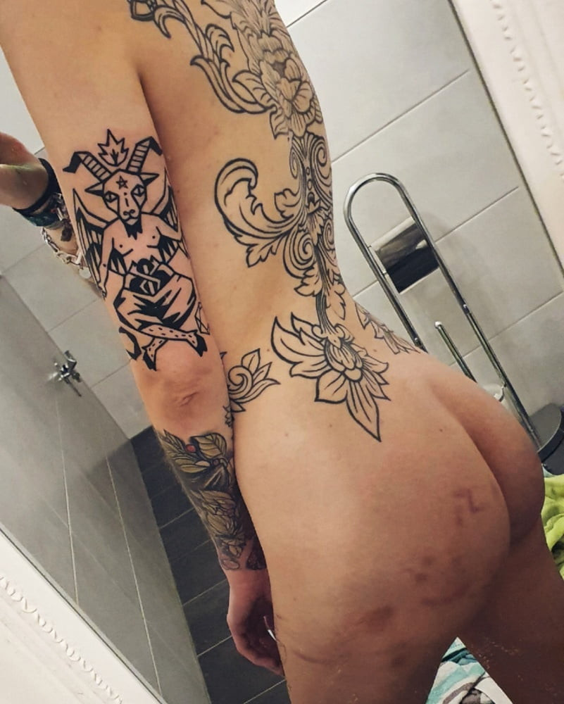 new tattoo on my arm, new bruises on my ass ☺