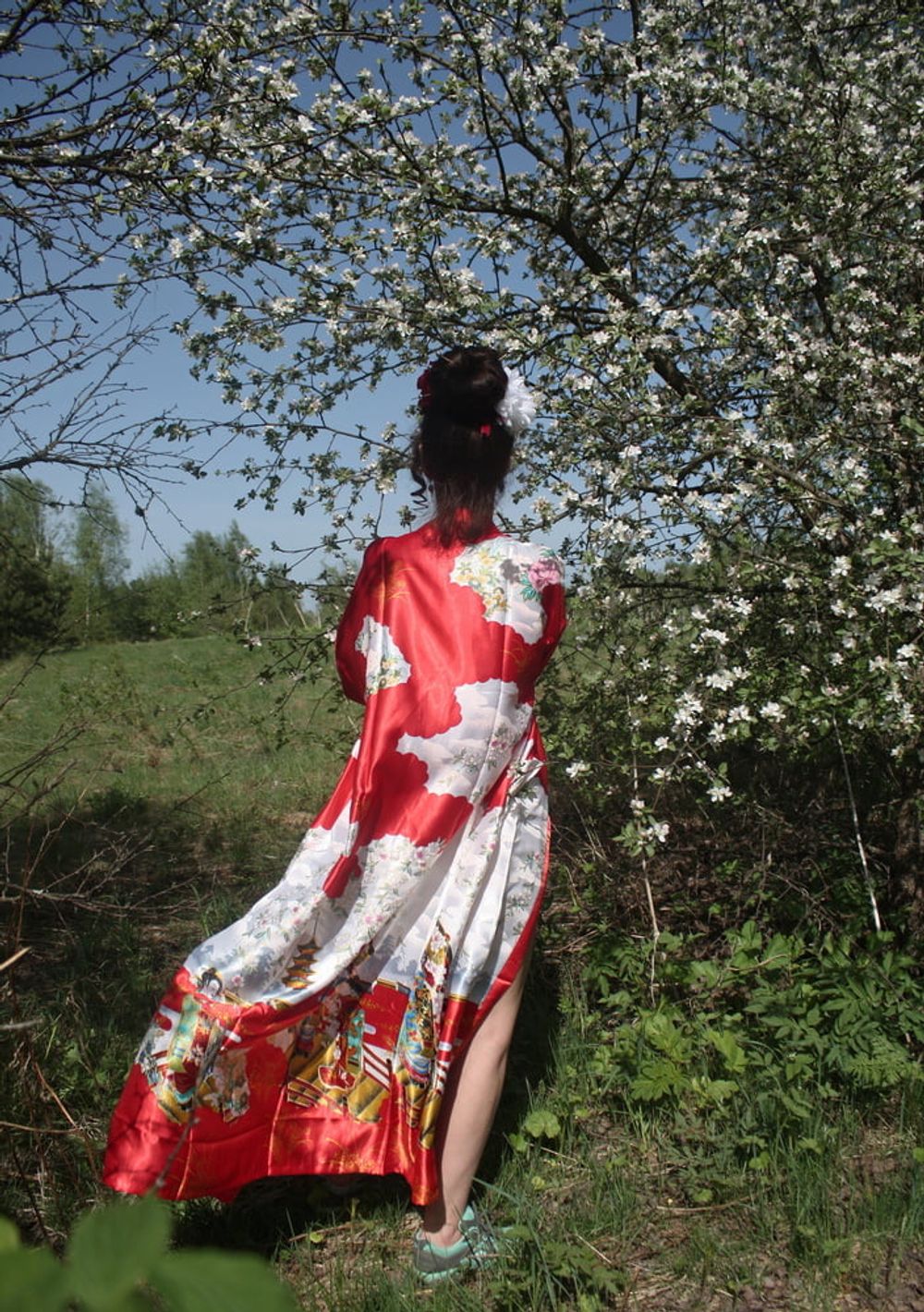 Geisha Style near white flower #25