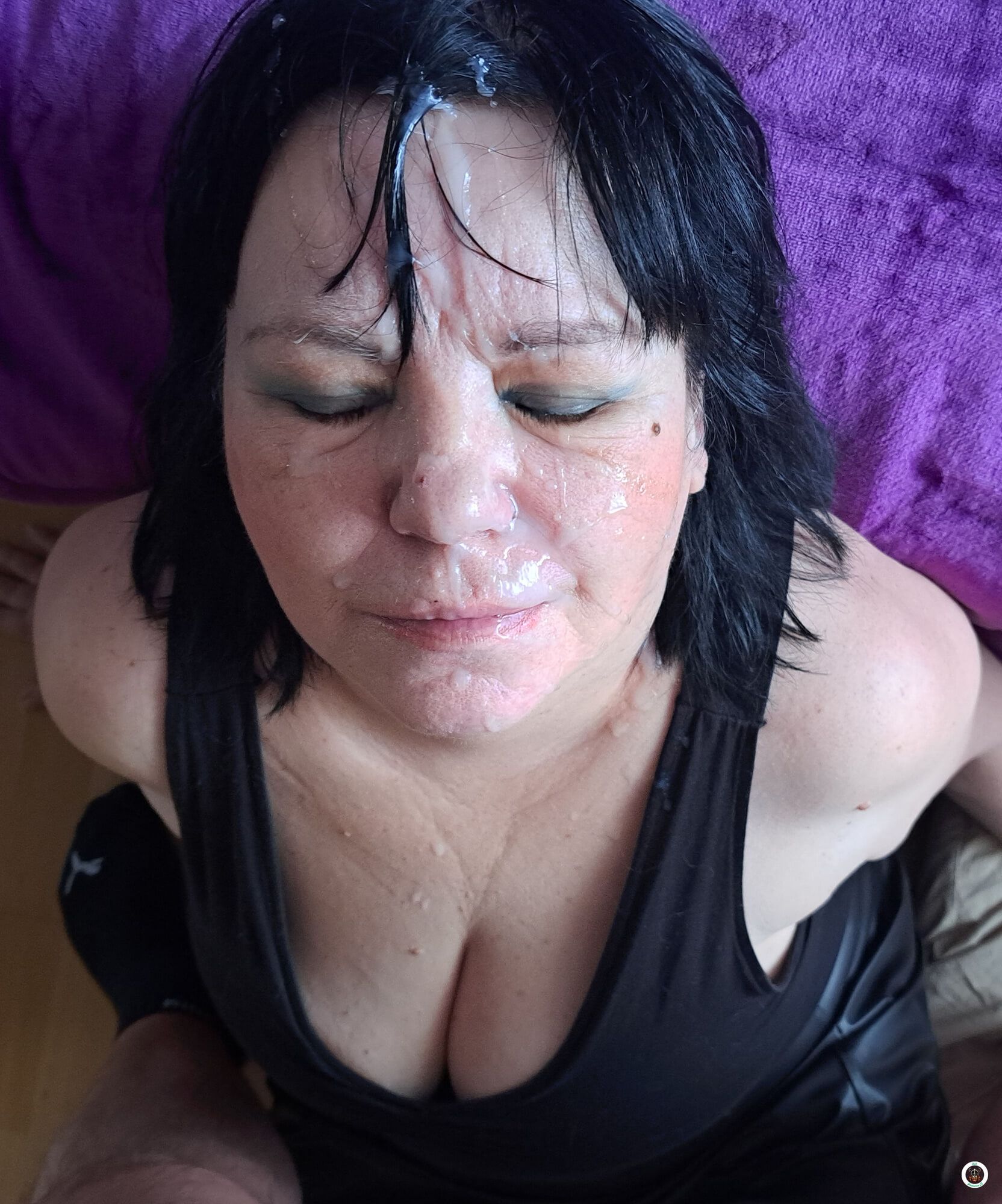 Czech mom blowjob, cum face, facial.