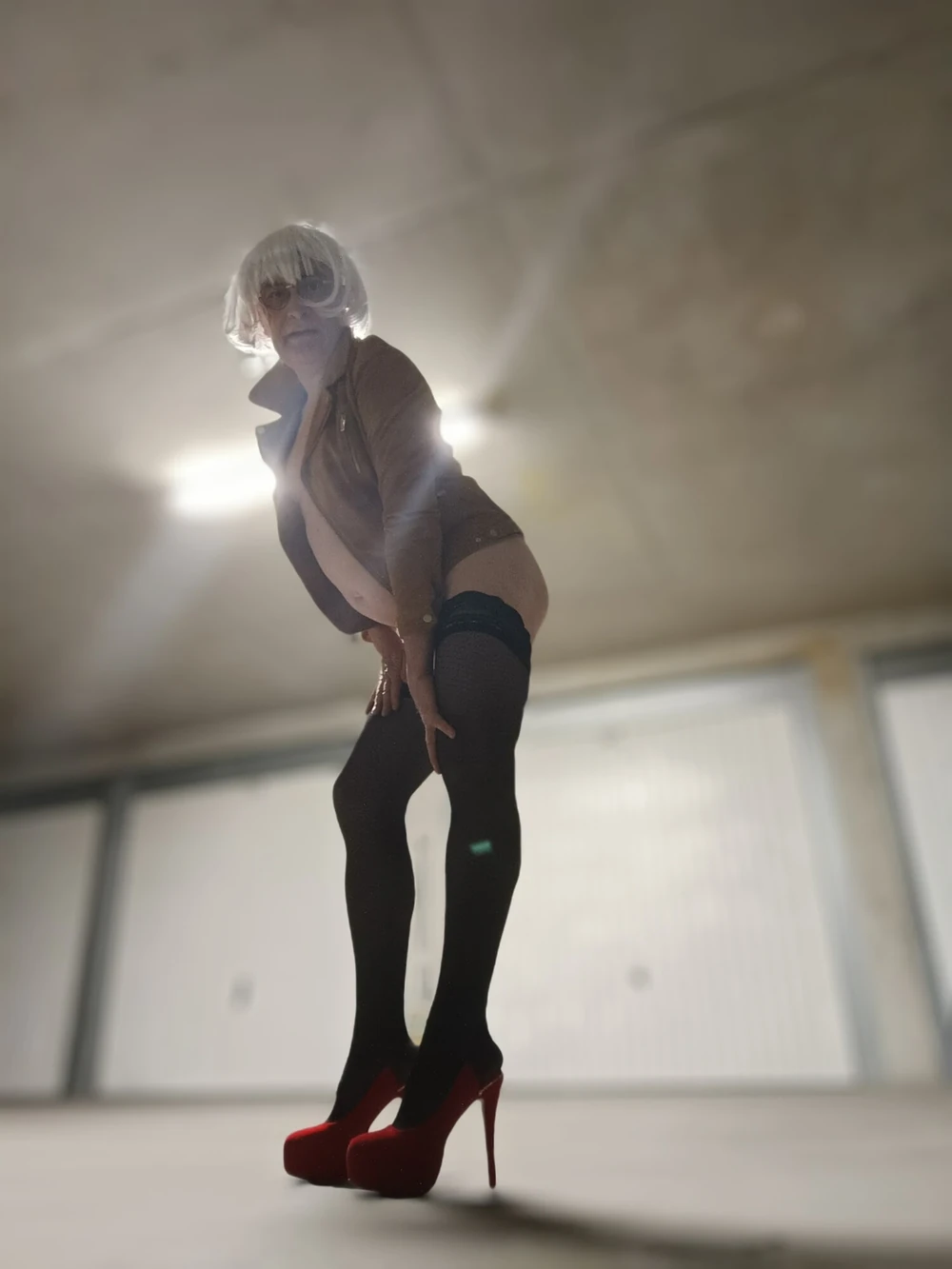 carla dans le sous sol  #4