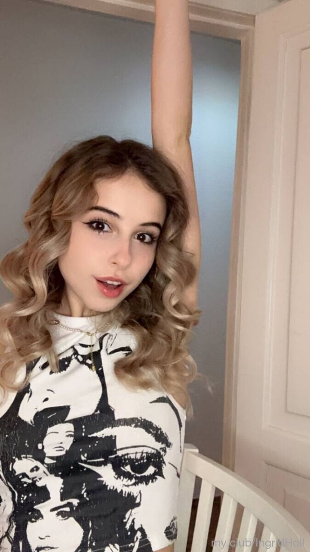 Ella Free Photos #4