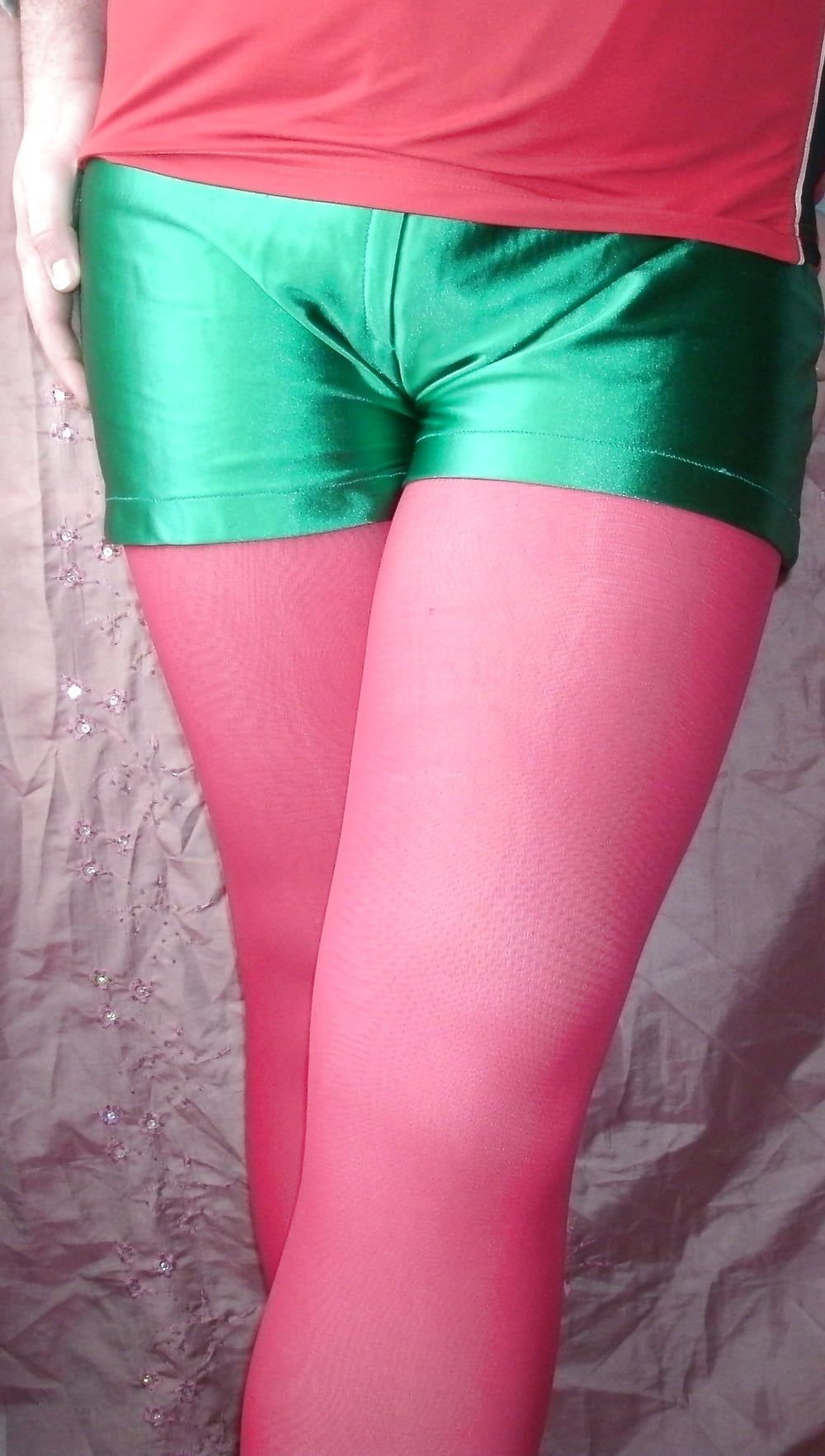 Sissy Boy Lovelaska - Red tights and Chupa Chups #3