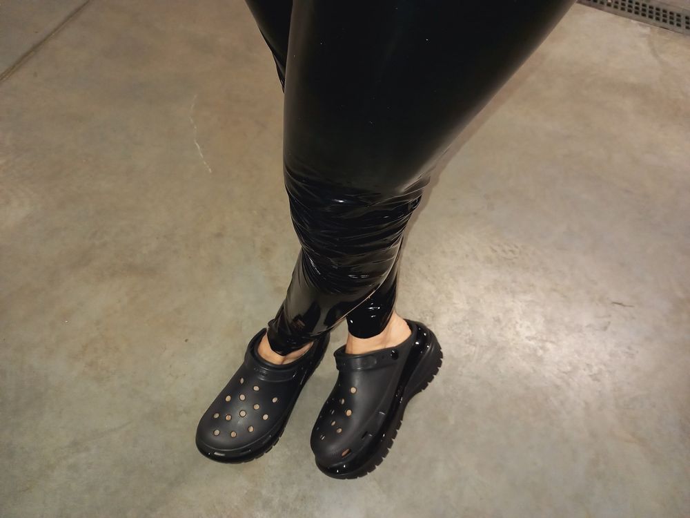 crocs and latex leggings #4