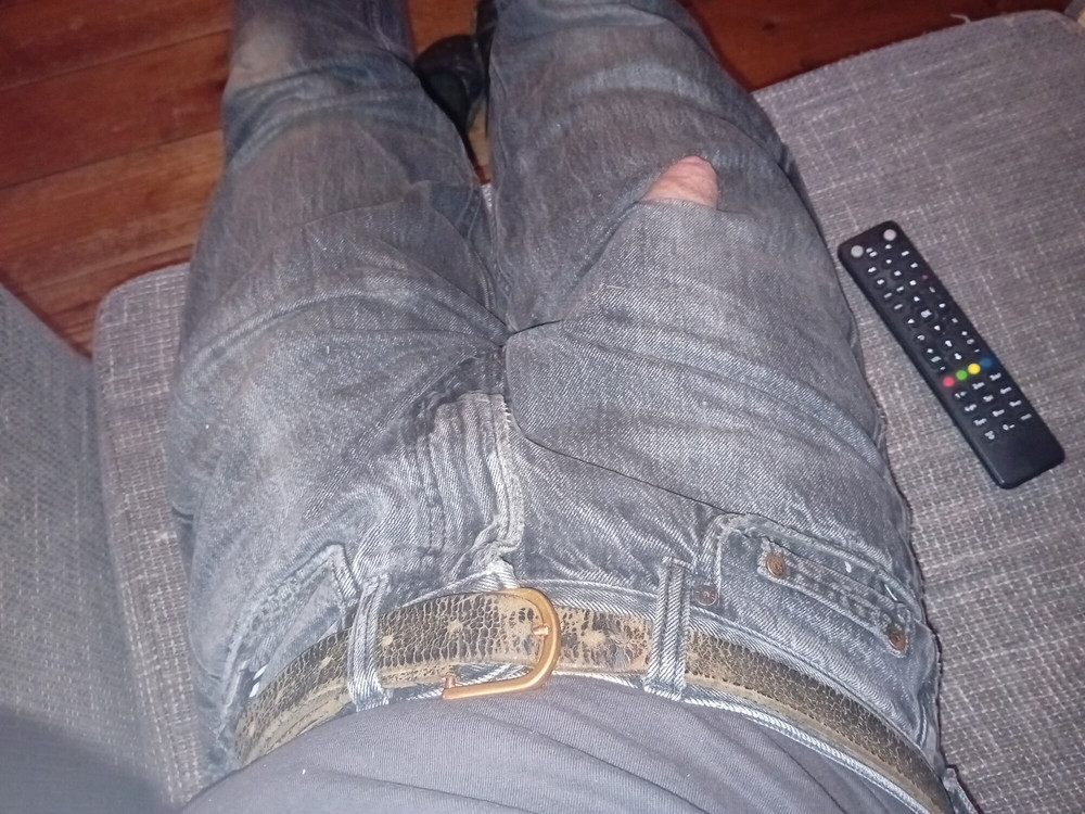 hole in my trousers #8