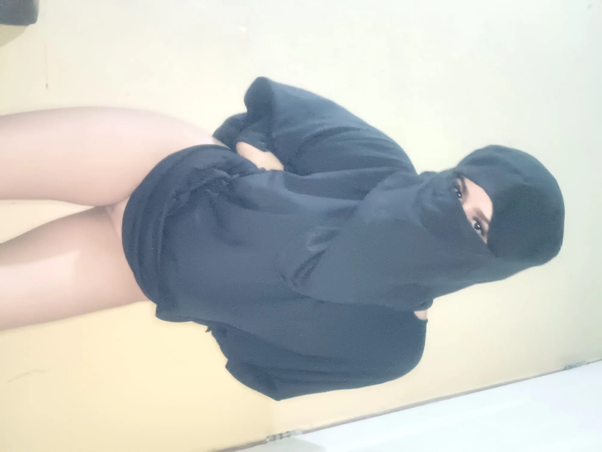 Amateur Petite Teen Arab Shows Pussy, Ass And Tits In Niqab
