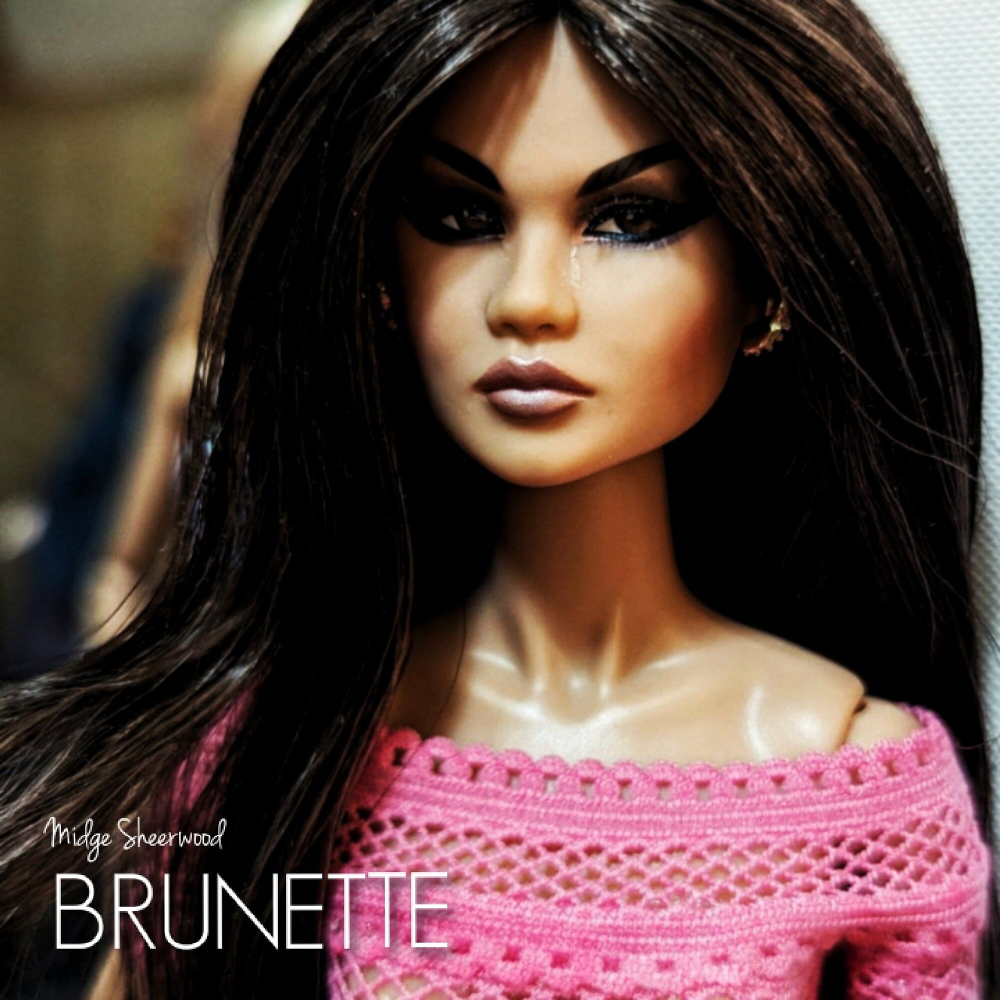 Brunette (Midge Sherwood)