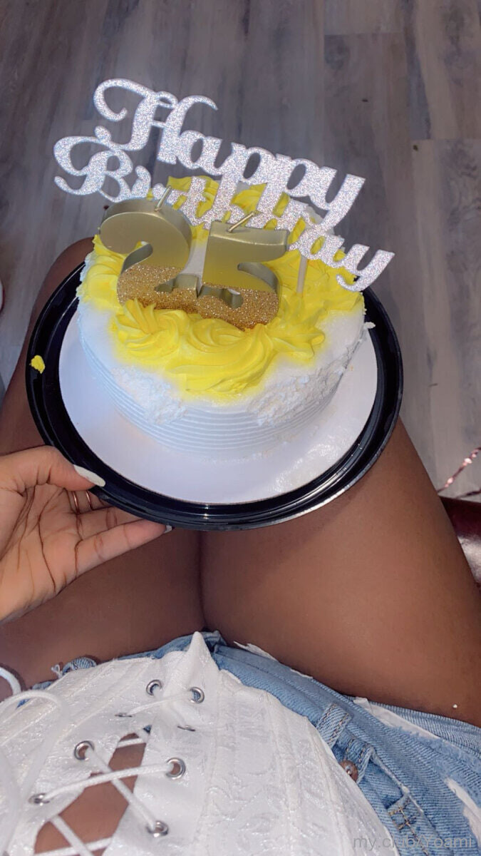 Piel morena Free Photos #20