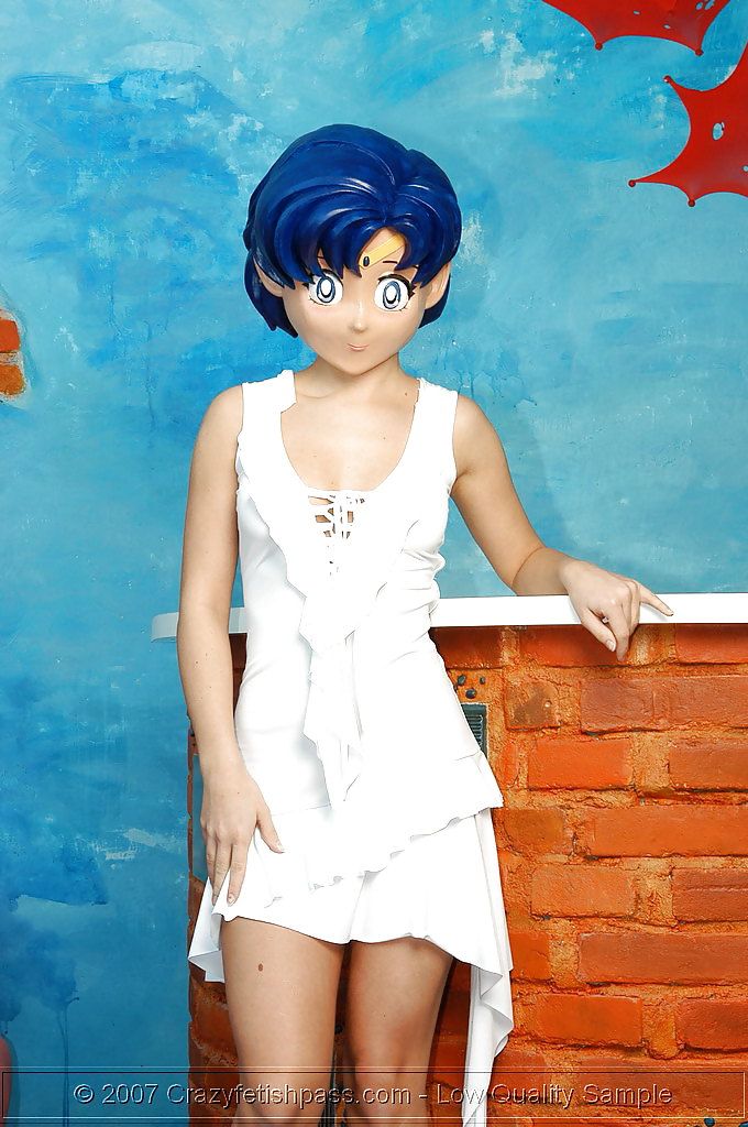 Jana transformed as Manga Doll #14
