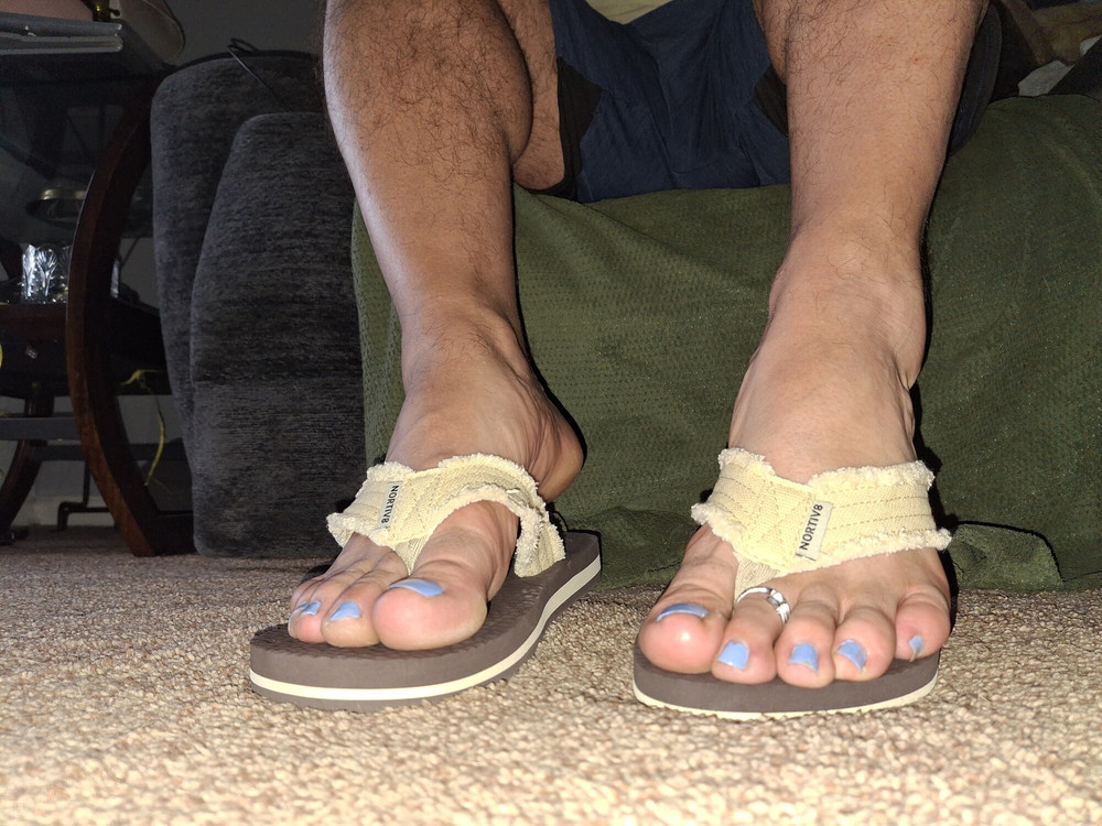 My painted toes while wearing flip flops #10
