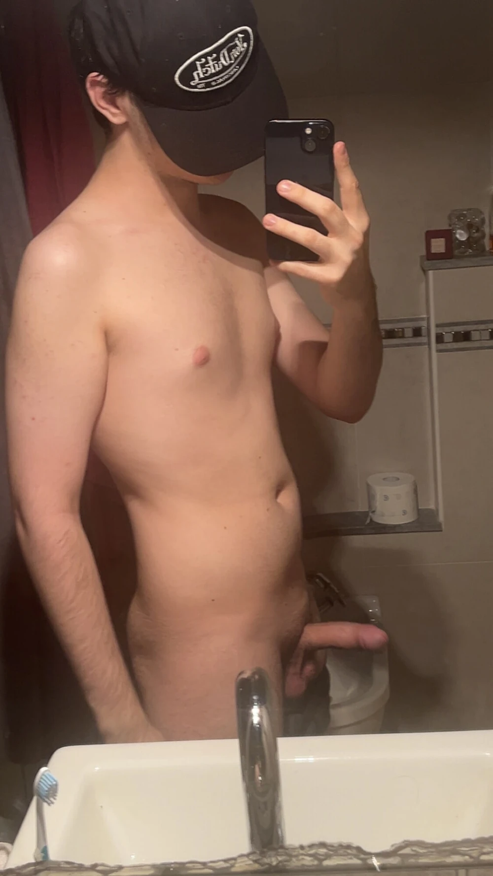 bathroom selfie #3