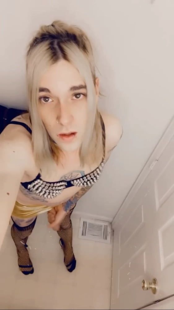 Sexy Gold Miniskirt Slut